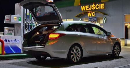 Hyundai i40 1,7 CRDi – do Paryża i z powrotem [test autokult.pl]