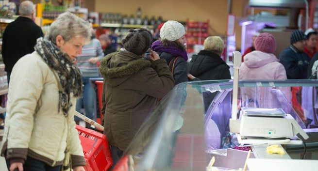 Ponad połowa Polaków sądzi, że każdy powinien mieć możliwość pracy w niedzielę