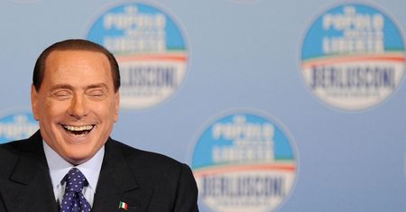 Berlusconi wygwizdany na mediolańskim dworcu