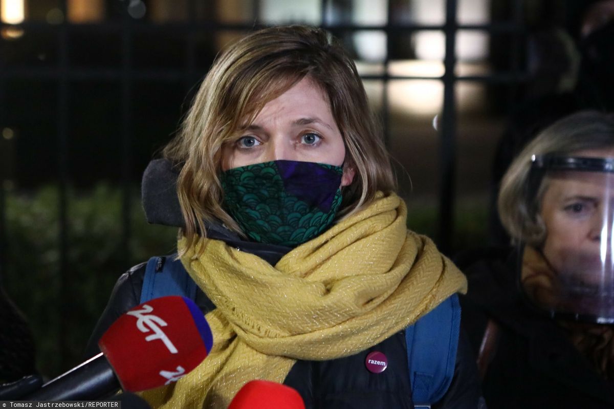 Posłanka Lewicy spryskana gazem podczas manifestacji. Wiadomo, kto to zrobił