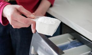 Niemcy zbadali proszki do prania. Zwycięska marka w dyskoncie w Polsce