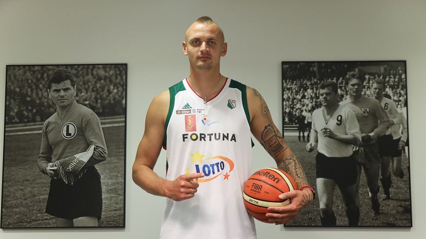 na zdjęciu: Dariusz Wyka, nowy koszykarz Legii