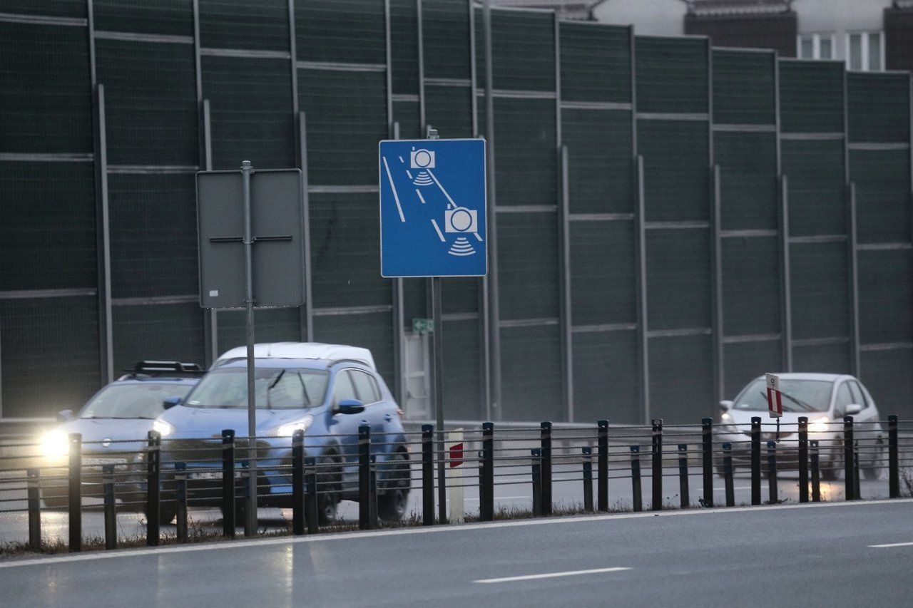 Odcinkowe pomiary prędkości