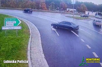 Miesiąc obowiązywania nowych przepisów. Wiemy, ilu kierowców wpadło