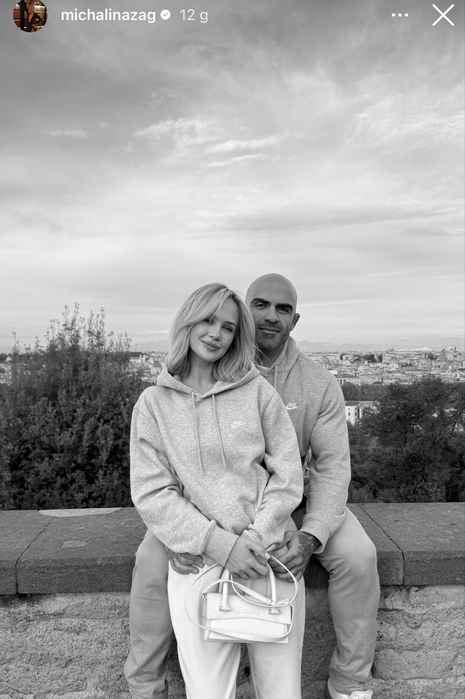 Akop Szostak z NOWĄ partnerką w Rzymie