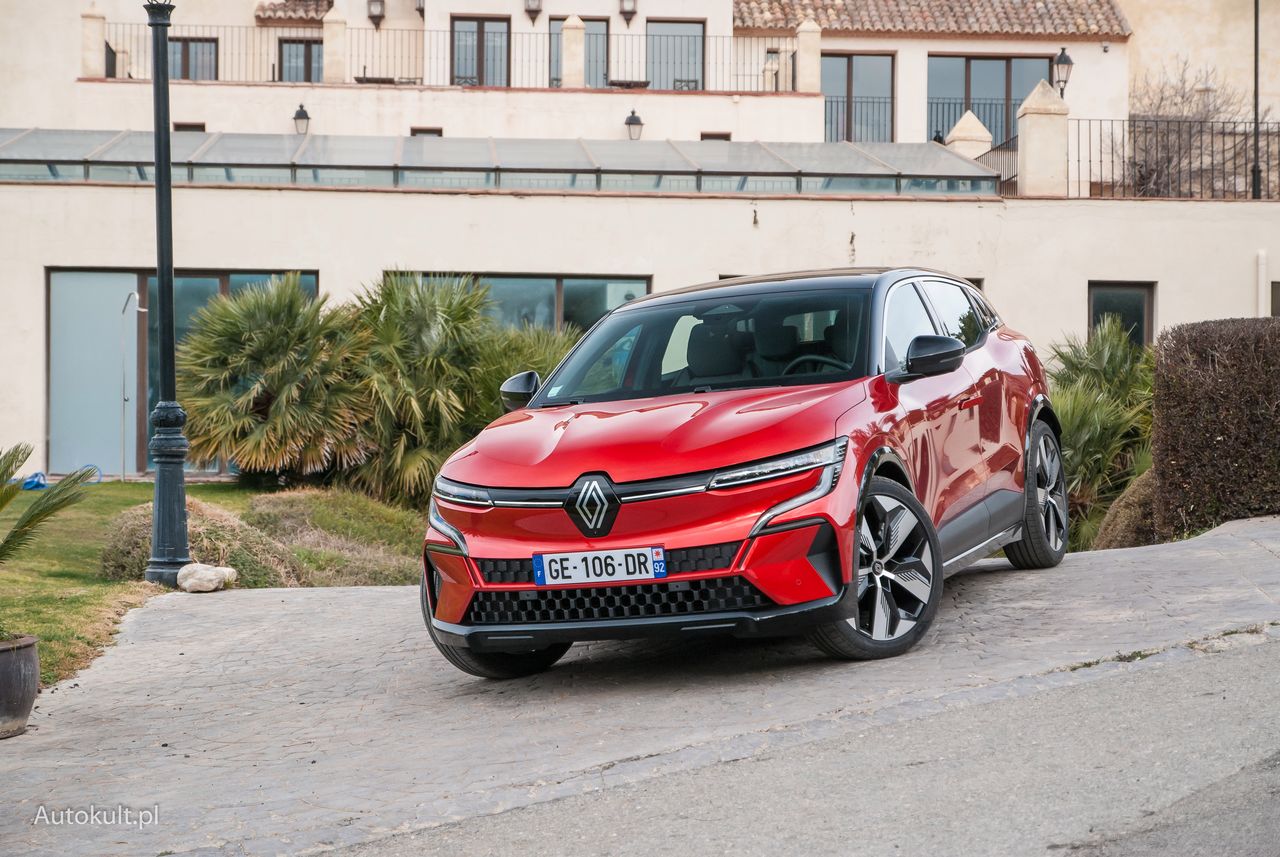 Pierwsza jazda: Renault Megane E-Tech - w pełni elektryczne, typowo francuskie