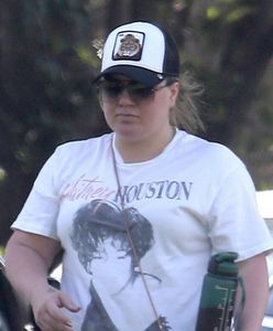 Kelly Clarkson zabrała dzieci do parku. Trudno było rozpoznać wielką gwiazdę