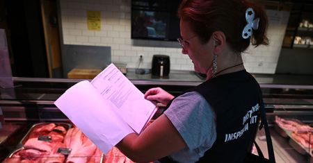 Sanepid w sklepach z mięsem. Sypią się kary za nieprawidłowości