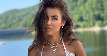 Bikini idzie w odstawkę? Pokazała się w stroju w sam raz na plażę