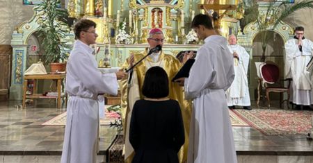 Stanęła sama przed ołtarzem. Niezwykły "ślub" na Podkarpaciu