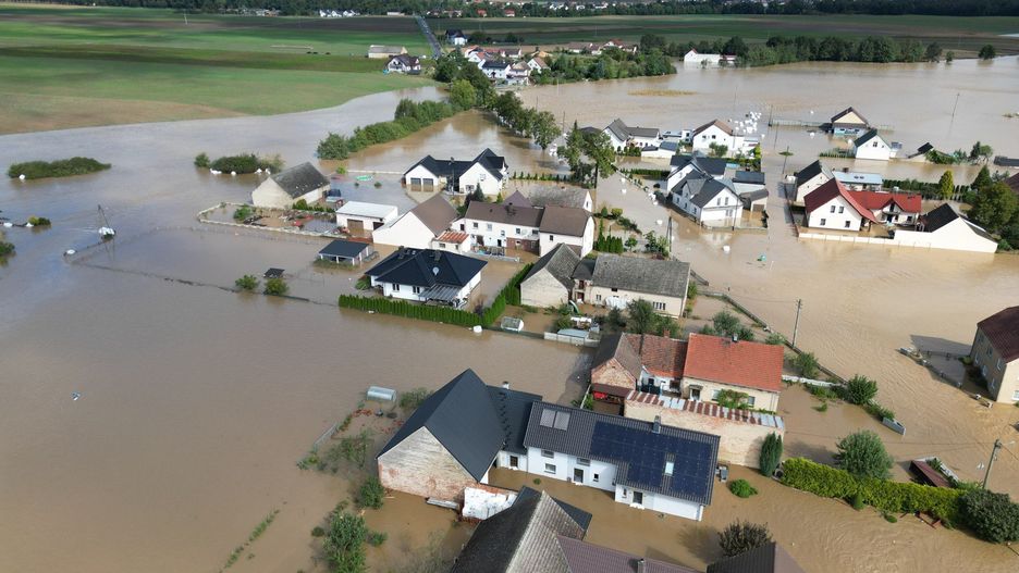 Trwa walka mieszkańców o powrót do normalności