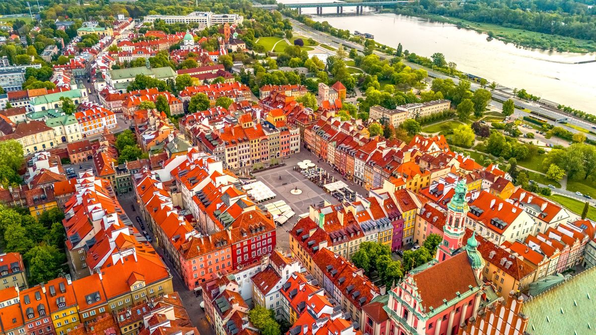Stare Miasto w Warszawie z lotu ptaka