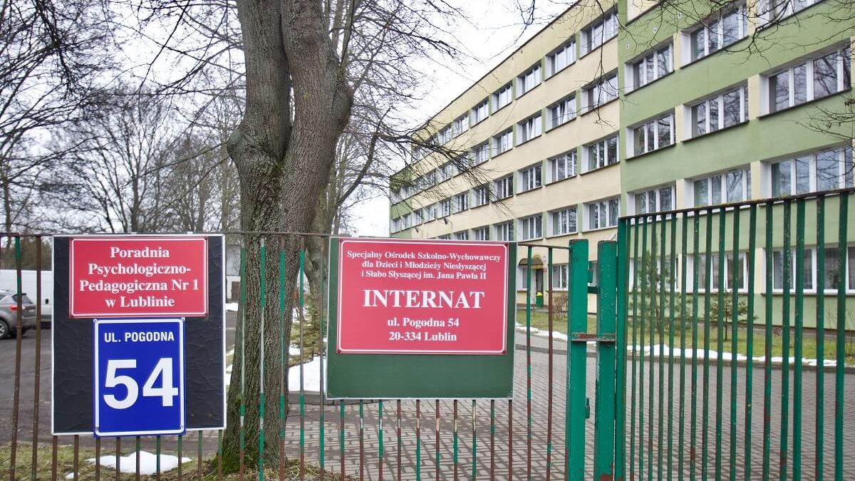 Specjalny Ośrodek Szkolno-Wychowawczy dla Dzieci i Młodzieży Niesłyszącej i Słabo Słyszącej im. Jana Pawła II