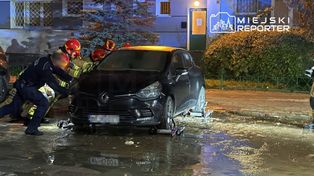 Warszawa: Awaria wodociągowa. Pod zaparkowanym autem utworzyła się wyrwa