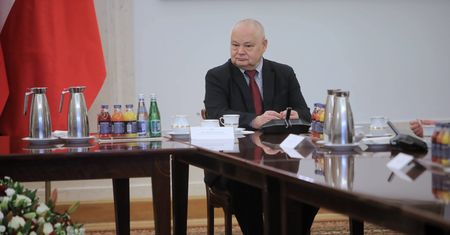 Burza w NBP. "Paweł Mucha pokazał, że panuje tam jednowładztwo"