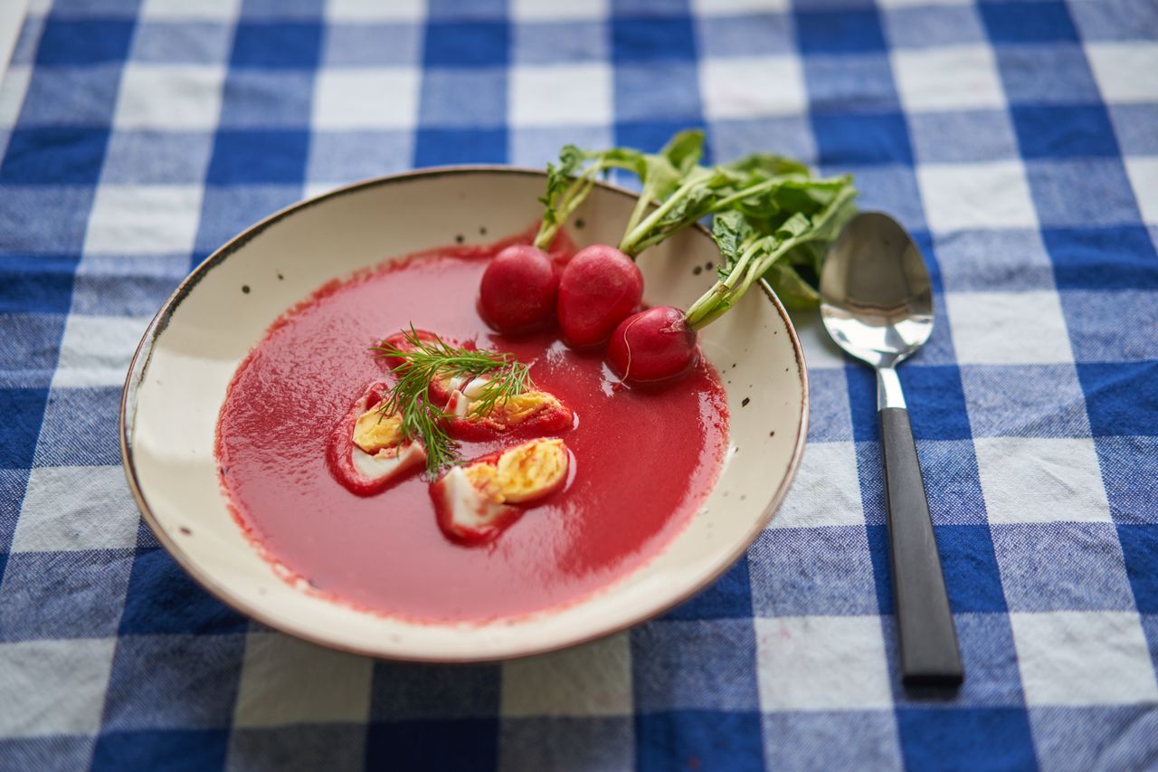 Craving autumn warmth: The rise of roasted beet soup