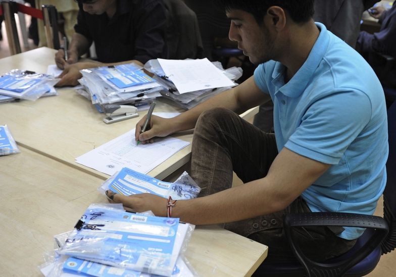 Wybory prezydenckie w Afganistanie. Abdullah zapowiada, że nie uzna wyniku