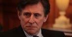 Gabriel Byrne w serialu twórców "House of Cards"