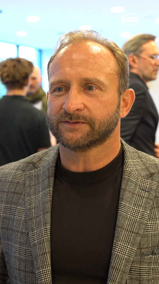 Dwie "Lalki" w krótkim odstępie. Borys Szyc komentuje zamieszanie