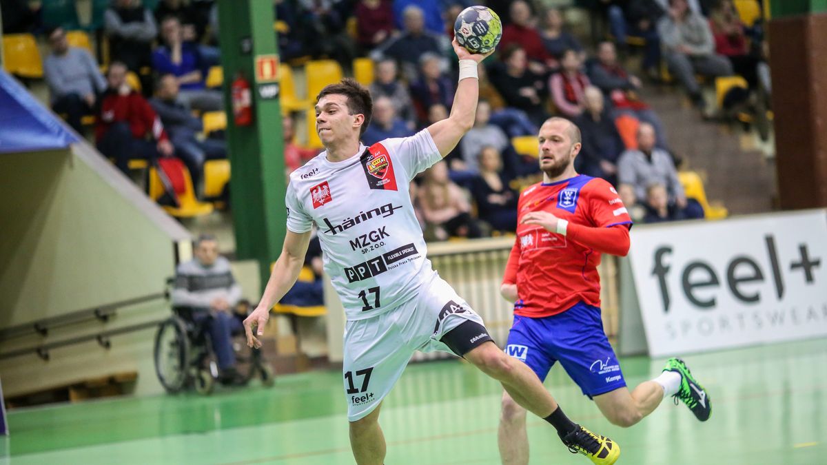 WP SportoweFakty / Krzysztof Betnerowicz / Na zdjęciu: Mateusz Góralski (w barwach Piotrkowianina)