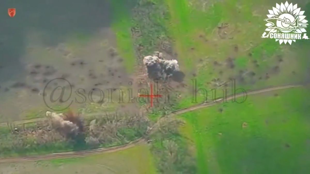 Ukraiński Su-27 zbombardował rosyjskiego Hiacynta-B.