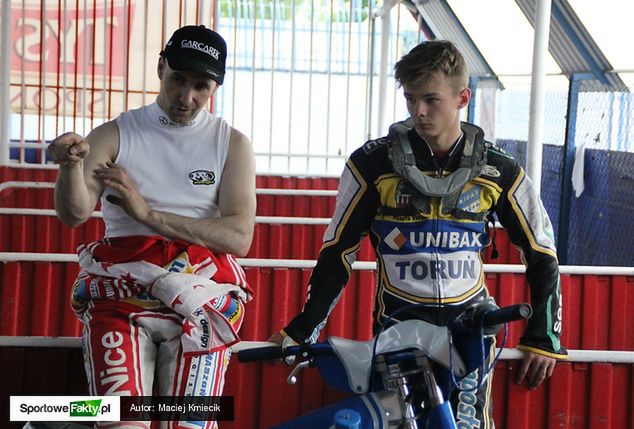 Tomasz Gollob w piątek w Ostrowie trenował wraz ze swoim bratankiem