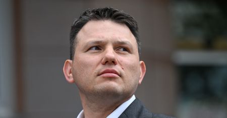 Grupa Mentzen na minusie. Spadek przychodów w II kwartale
