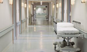 Szokujące doniesienia ze szpitala w Trzebnicy. Rehabilitant miał molestować kobiety