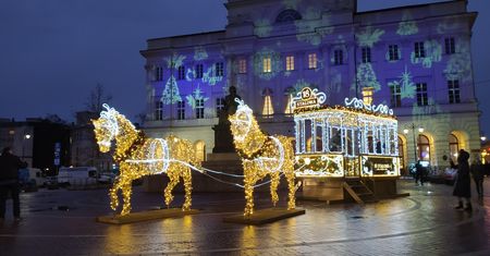 "Świecąca" Warszawa. Tam znajdziesz najpiękniejsze iluminacje
