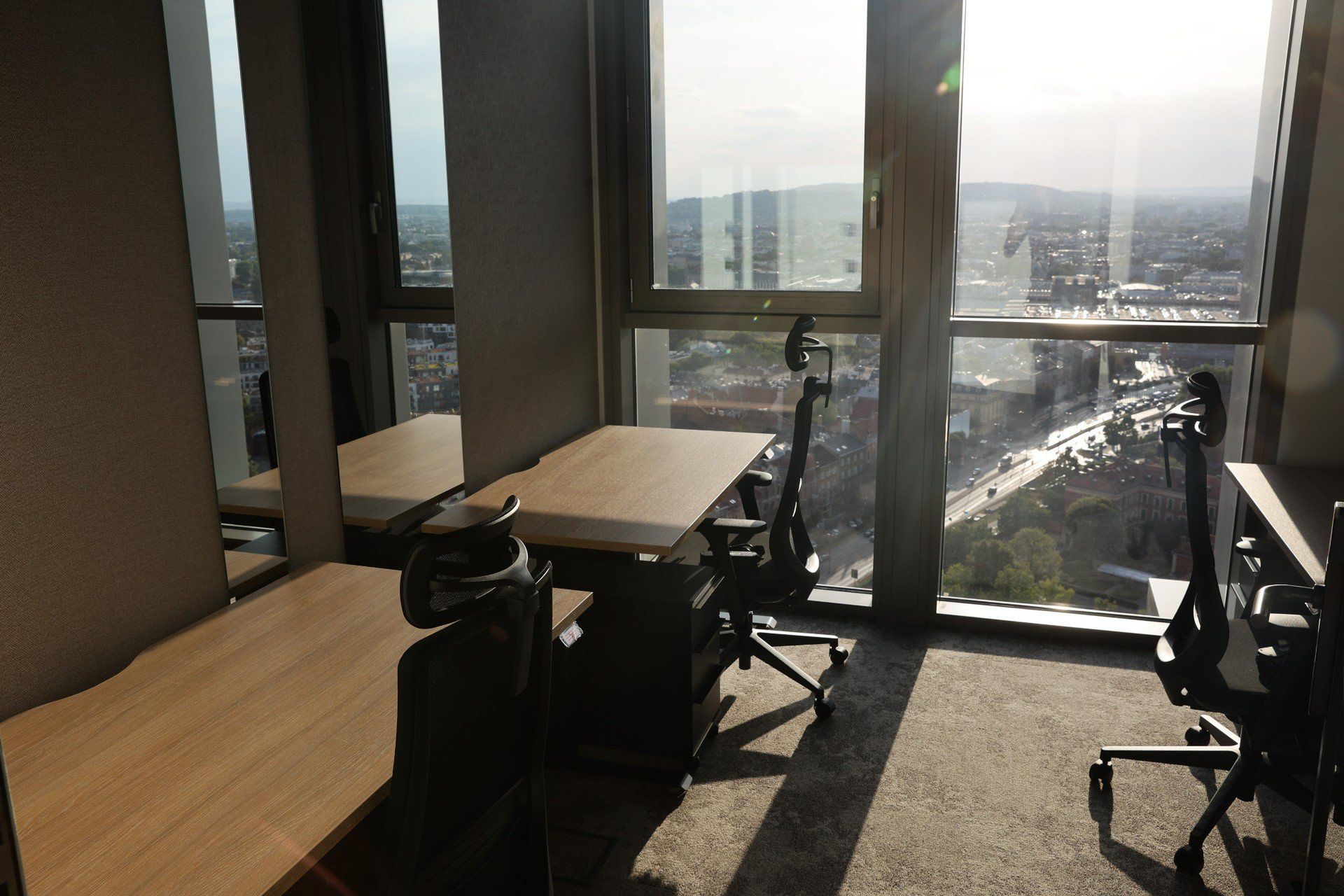 Nowa przestrzeń biurowa w wieżowcu Unity Centre - The Shire Beyond Coworking