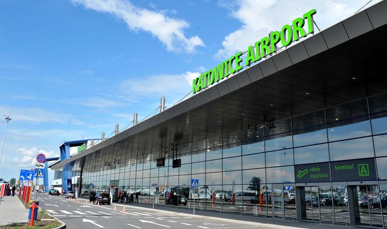 Katowice: samolot Lufthansy wylądował na budowanej drodze startowej