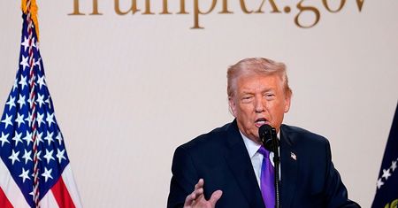 Prezydent USA uruchomił TrumpRx. Amerykanie mają kupować leki taniej