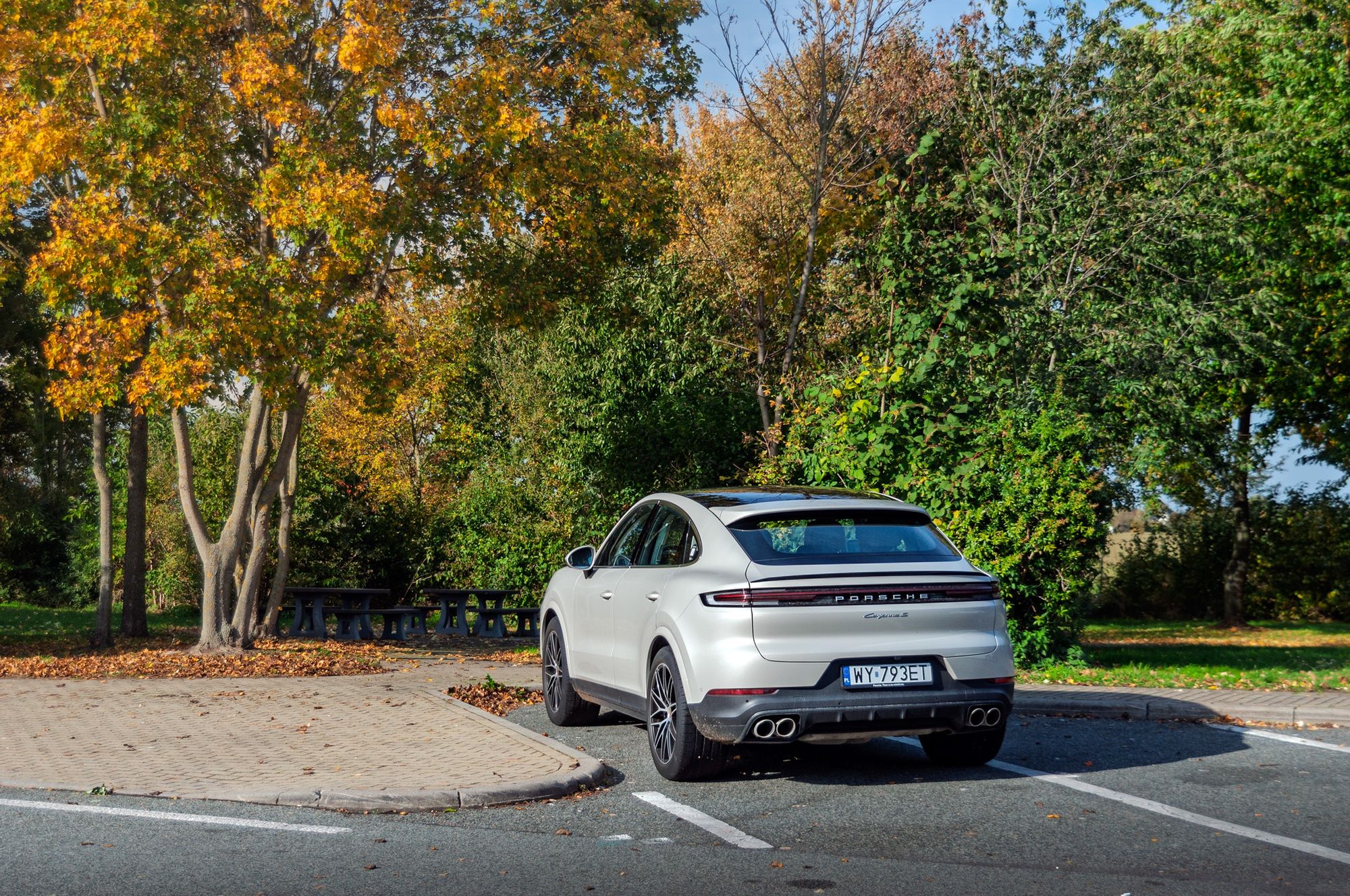 Porsche Cayenne S w Zuffenhausen (2026) 