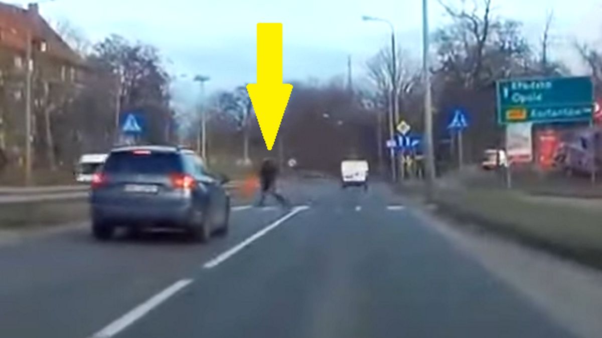 Na przejściu dla pieszych doszło prawie do tragedii