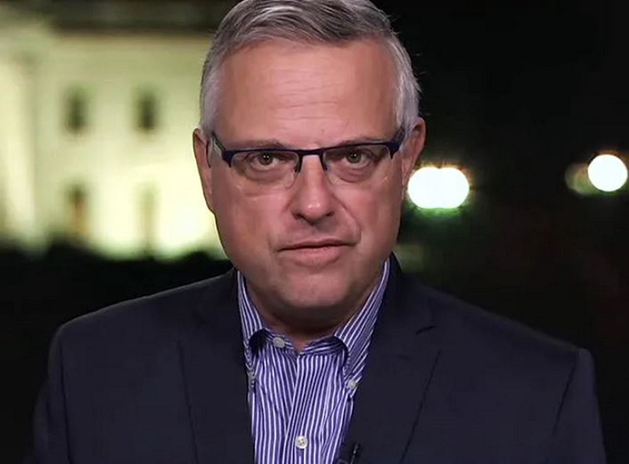 Marcin Wrona spotkał się z oporem protestujących przed Białym Domem