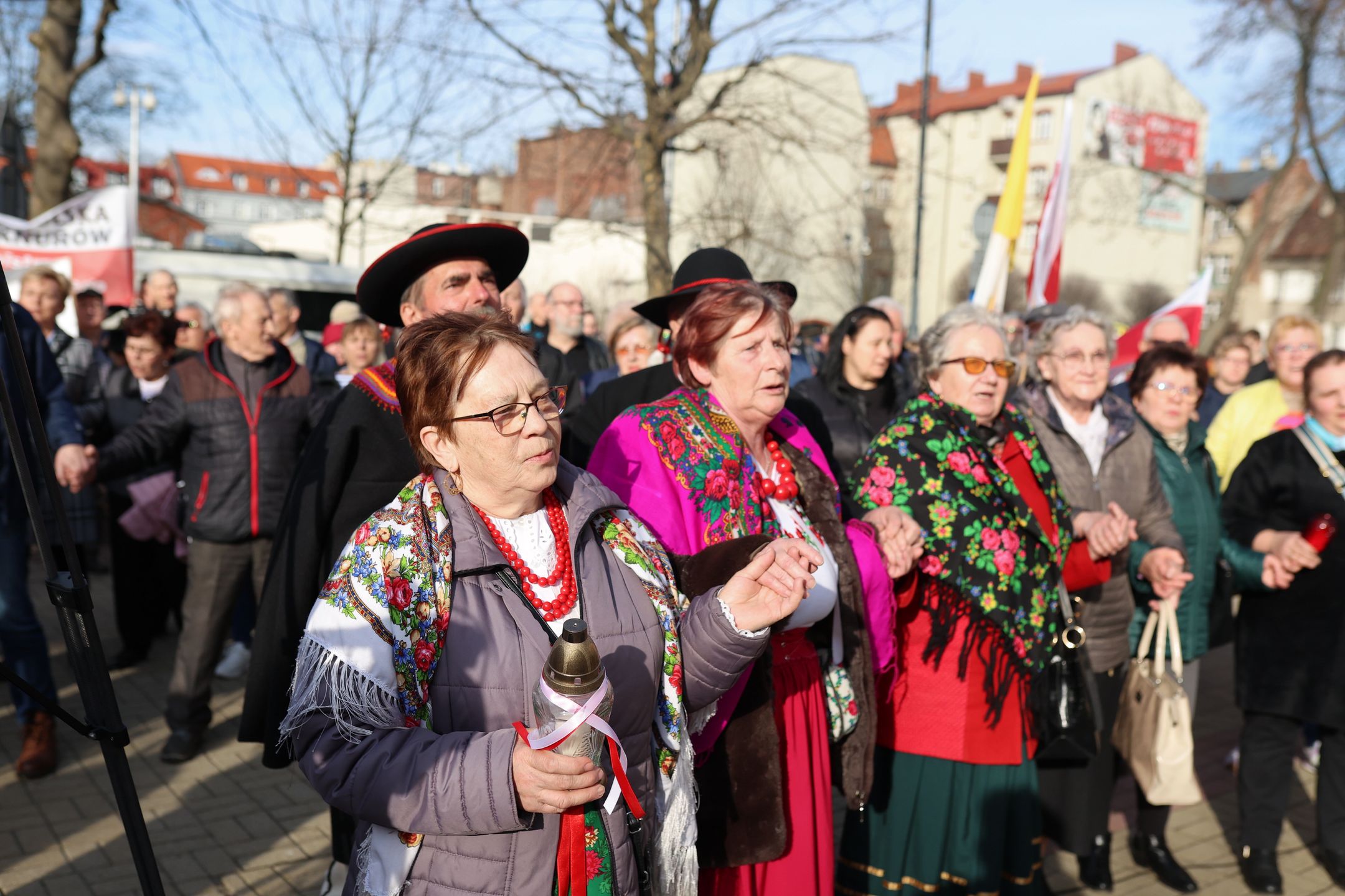 Katowice, 18.03.2023. Uczestnicy marszu w obronie dobrego imienia św. Jana Pawła II, 18 bm. w Katowicach. (amb) PAP/Zbigniew Meissner