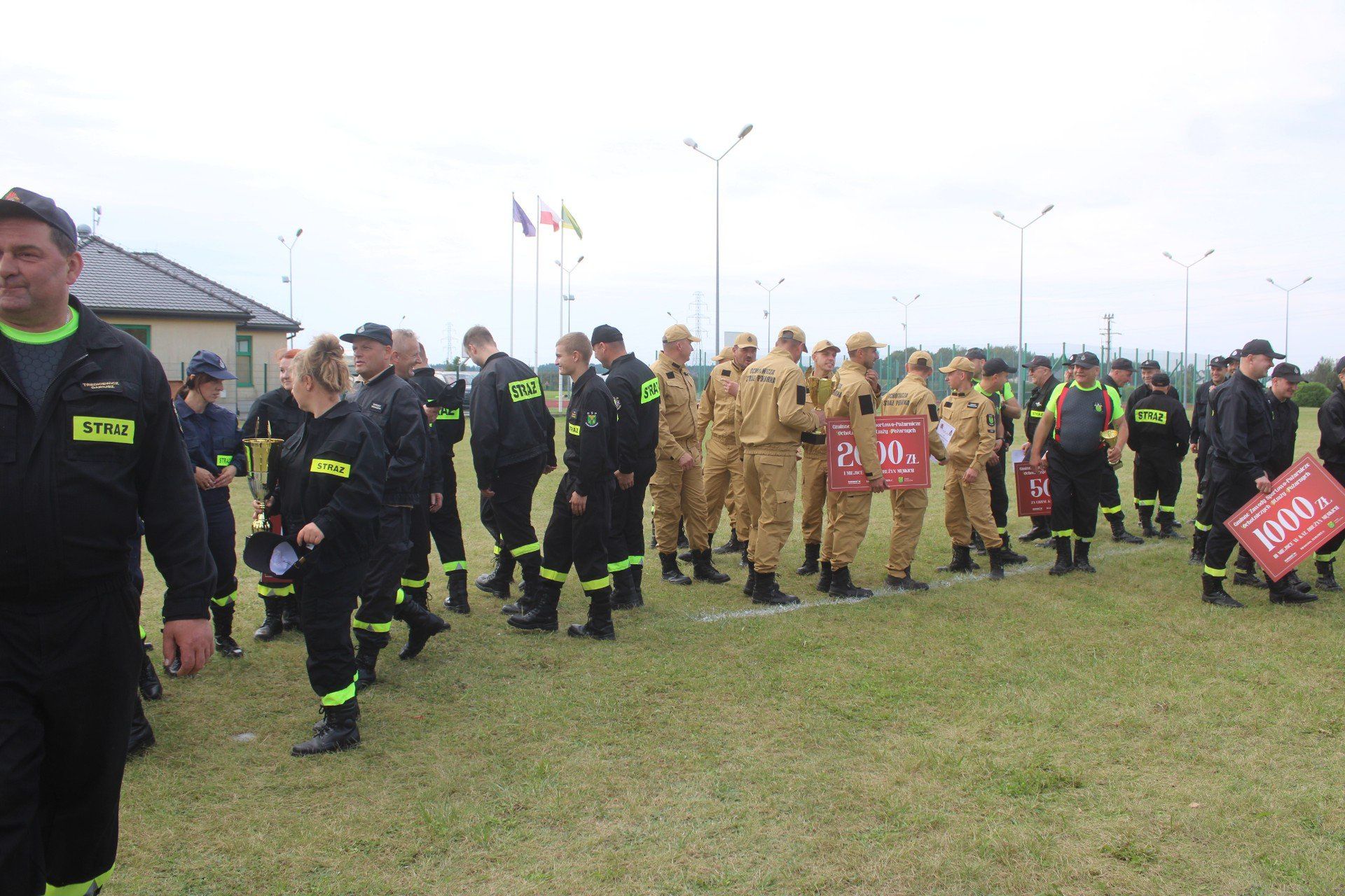 Gminne Zawody Sportowo-Pożarnicze odbyły się w Łękińsku w gminie Kleszczów