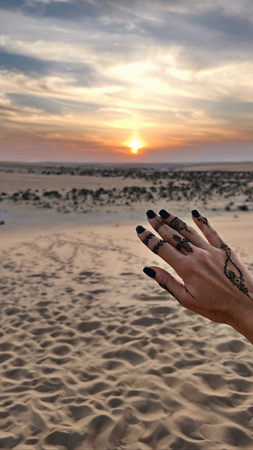 Anna Lewandowska relaksuje się na plaży 