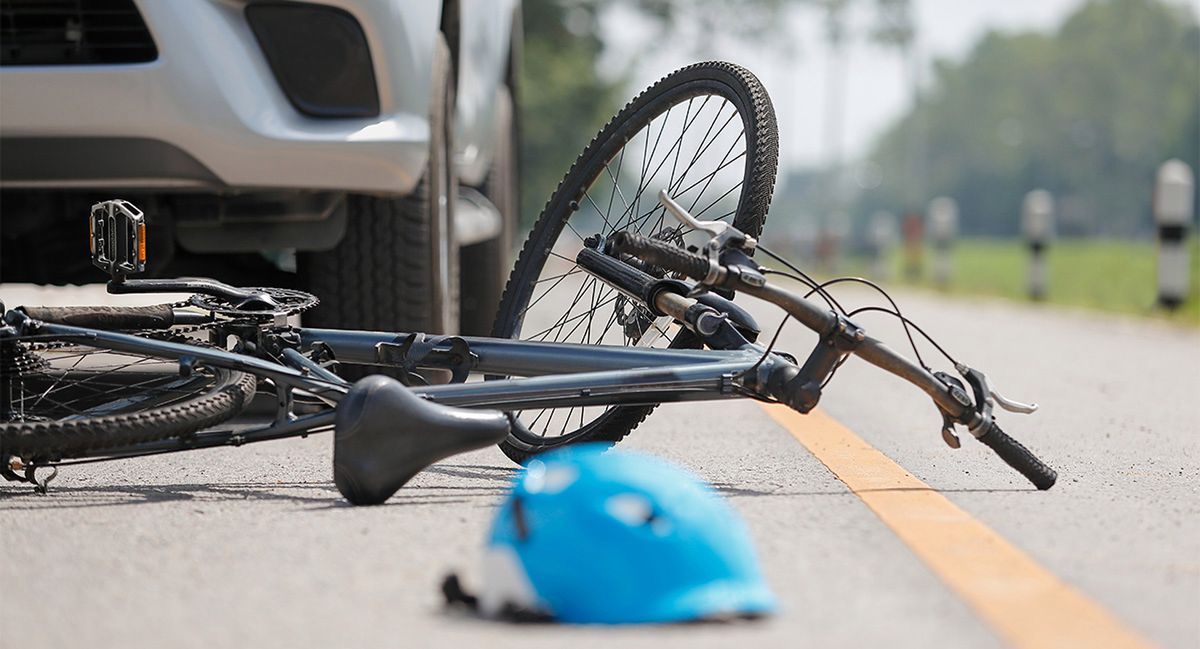 Wzrost wypadków z udziałem rowerzystów – jak się zabezpieczyć?