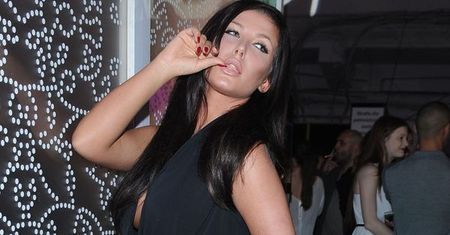 Patrycja Pająk: wulgarnie pręży się na ściance!