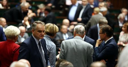 Wniosek o wotum nieufności wobec Sienkiewicza odrzucony