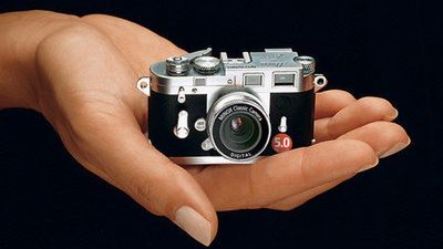 Klasyczny, miniaturowy aparat DCC Leica M3 Plus 1