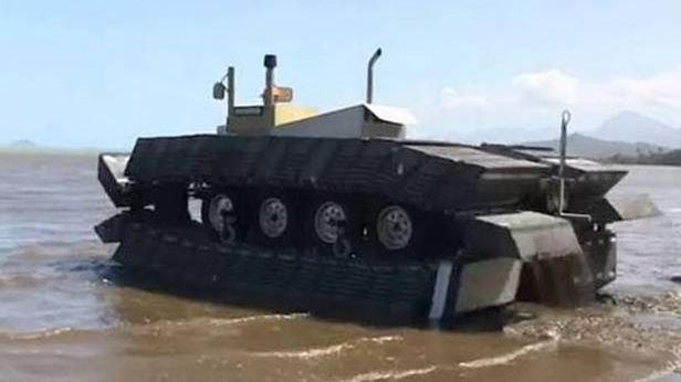 DARPA testuje nowy wynalazek – amfibię, która nie zanurza się w wodzie [wideo] 1