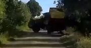 Ciężko uwierzyć, w to co zrobił kierowca ciągnika. Nagranie z polskiej wsi