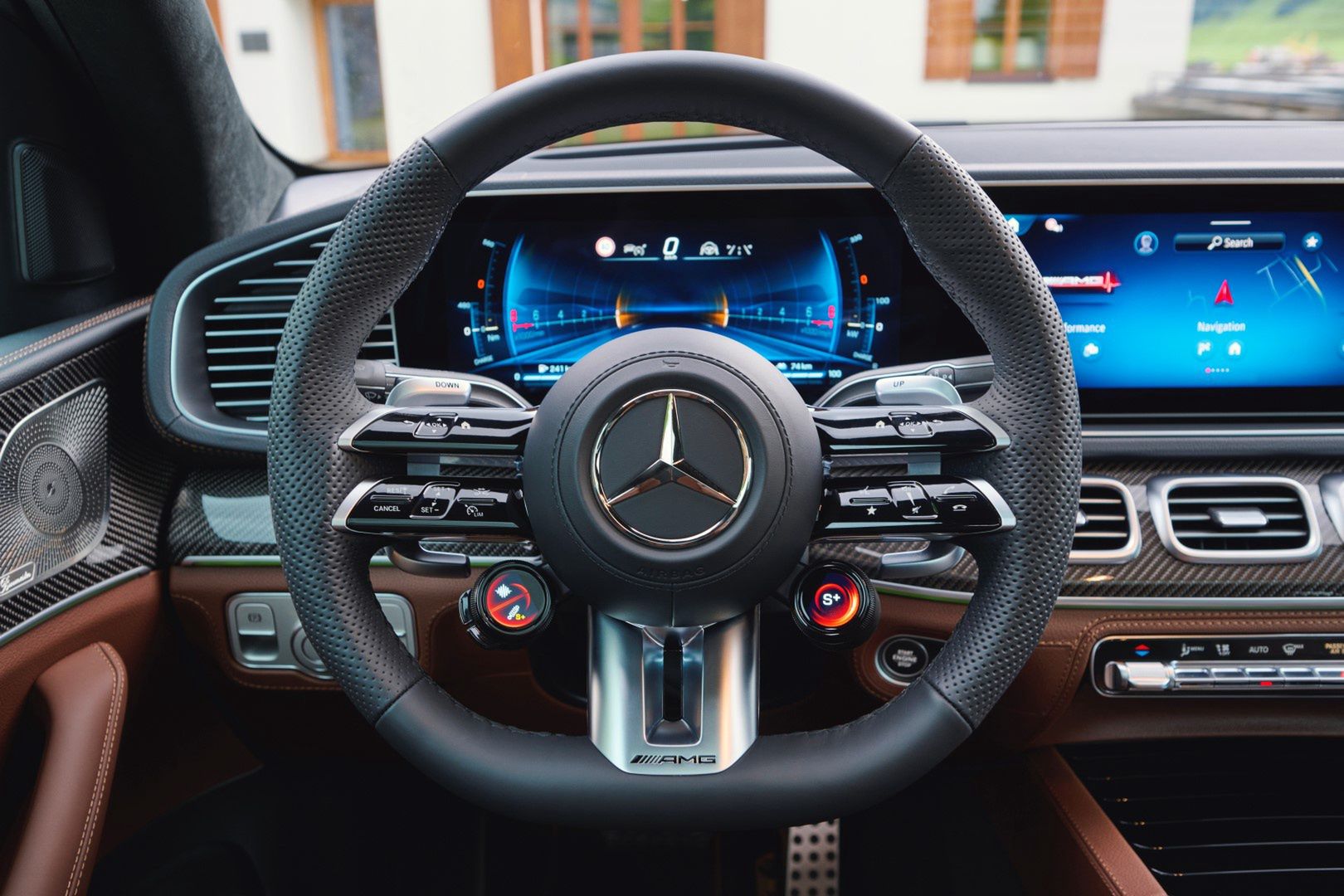 Test Drive Mercedes-AMG E 53 HYBRID & Mercedes-AMG GLE 53 HYBRID
Mercedes-Benz AG, Communications & Marketing, photo by Deniz Calagan on behalf of Mercedes-Benz AG
Mercedes-AMG; Performance and efficiency in a new combination: the Mercedes-AMG E 53 HYBRID 4MATIC+; MediaSite; Saloon; Press Releases sorted by years; 06 - 2024; PKW Mercedes AMG - AKTUELL; Mercedes-AMG Limousine - T-Modell - Coupé (2 Türen) - Cabriolet; Press Archives; Pre-Media; Hybrid; Pressemitteilungen;  Mercedes-Maybach ; W213 - Mercedes-AMG E 53 HYBRID 4MATIC+ - 2023; W213 - Mercedes-AMG E 53 HYBRID 4MATIC+ Limousine - 2023; E-Class; 2024;  Mercedes-AMG ;  smart ; Mercedes-Benz Pkw