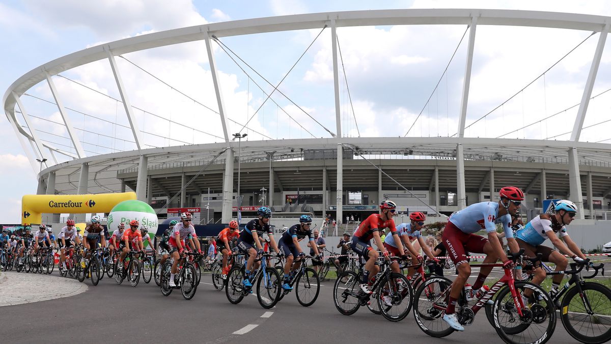 Peleton Tour de Pologne rozpoczął III etap na Stadionie Śląskim