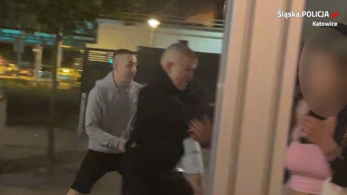 Policja poszukuje mężczyzn, którzy pobili dwóch studentów ze względu na ich narodowość 