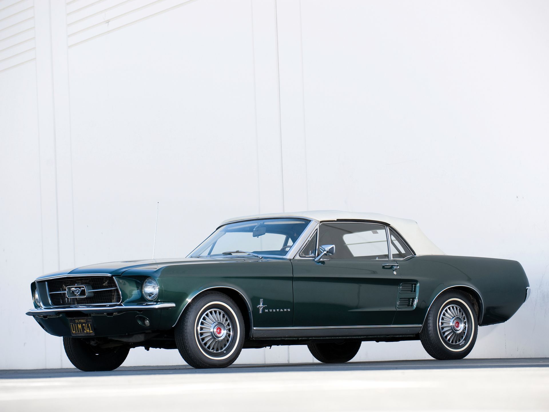 Ford Mustang I: ewolucja od malca po Bossa [galeria zdjęć] 28