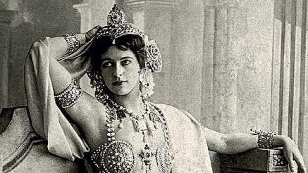 Mata Hari jest uznawana za najsłynniejszą kobietę szpieg