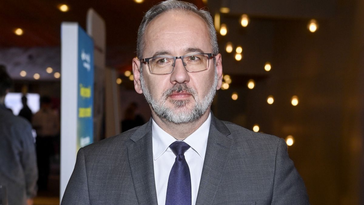 Adam Niedzielski, minister zdrowia